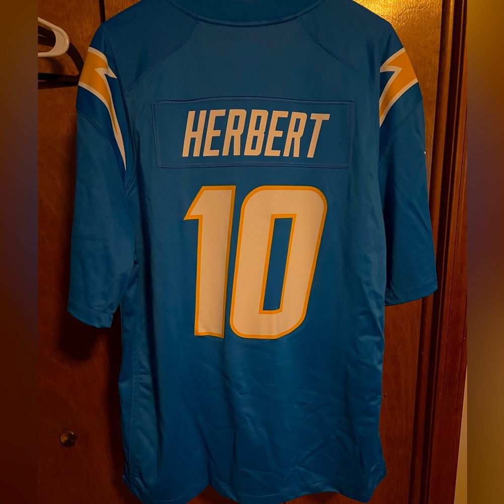Men's Nike Los Angeles Chargers NFL Jersey Herbert XL Like New